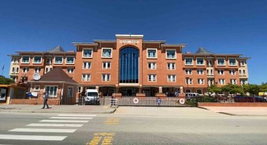 Eşini ve iki polis memurunu yaralayan şahıs tutuklandı