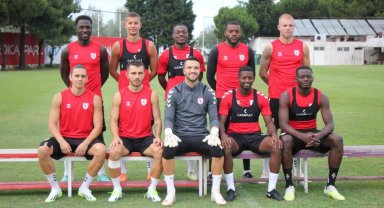 Samsunspor'un 10 yeni transferi görücüye çıktı