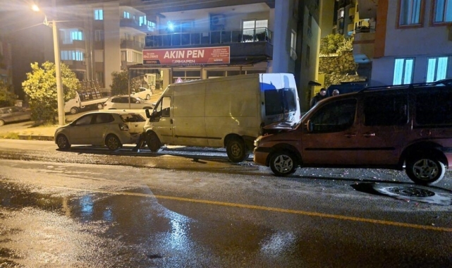 Milas'ta trafik kazası: 1'i ağır, 2 yaralı