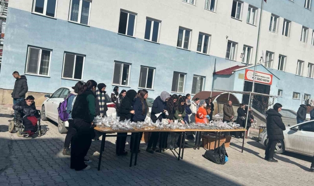 Cumhuriyet Anadolu Lisesi'nde acı kayıp: Tarih Öğretmeni Rukiye Saklı vefat etti