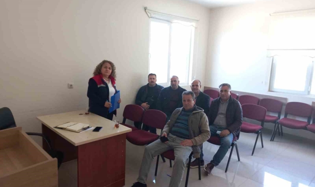 Didim'de muhtarlara 'Zeytinde İyi Tarım Uygulamaları Projesi' tanıtıldı