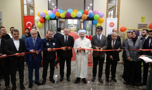 Diyanet İşleri Başkanı Erbaş: "Herkes için burası bir irfan merkezi olacak"