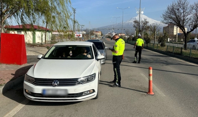 Iğdır'da trafik denetimleri sıklaştırıldı