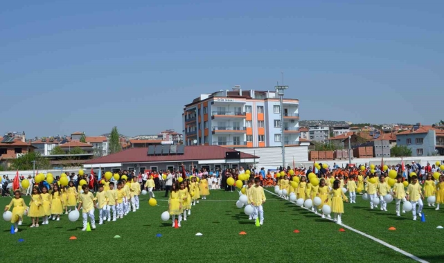 Selendi'de 23 Nisan coşkusu