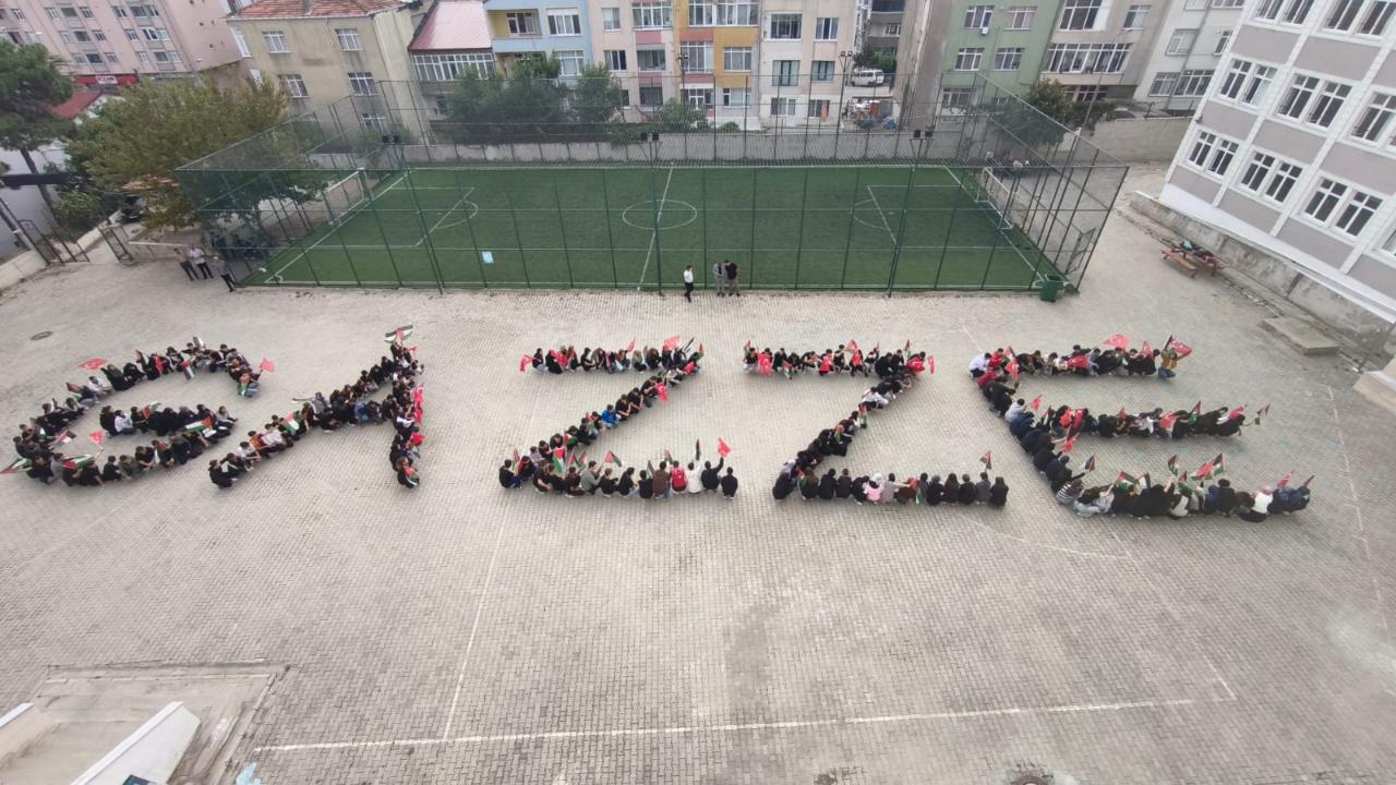 Sinop'ta lise öğrencilerinden Filistin’e destek etkinliği