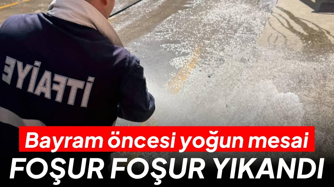 Ayancık’ta sokaklar köpüklü suyla yıkanıyor