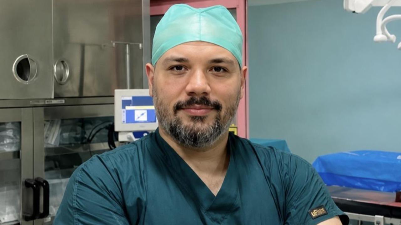 37 yaşındaki beyin cerrahı hayatını kaybetti
