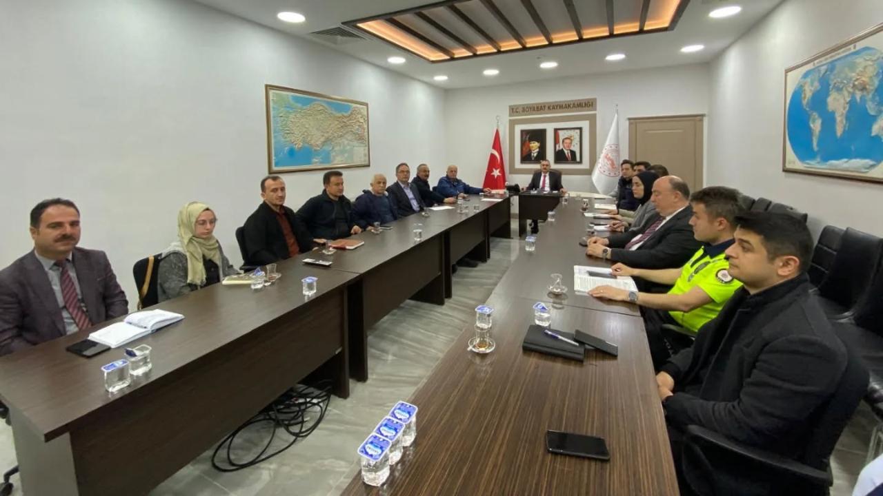 Boyabat’ta bayram öncesi kritik toplantı! Vatandaşın huzuru için tedbirler belirlendi