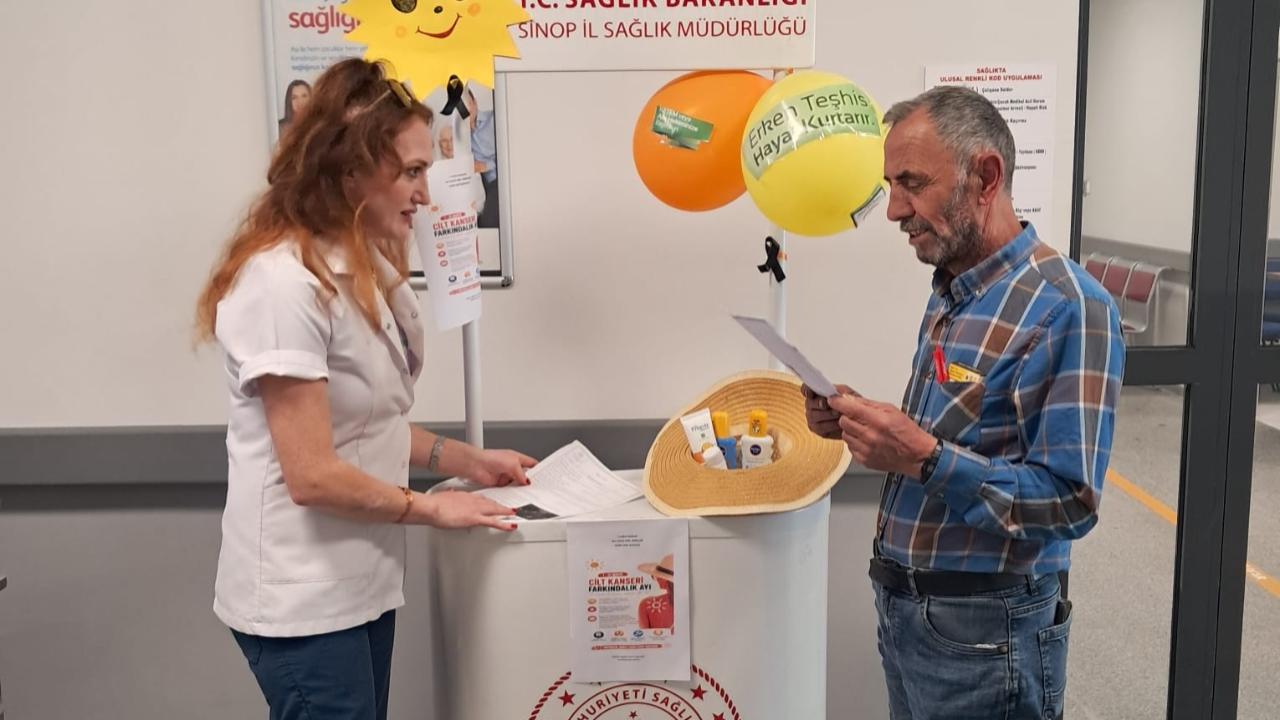 Erfelek'te vatandaşlar cilt kanseri konusunda bilgilendirildi