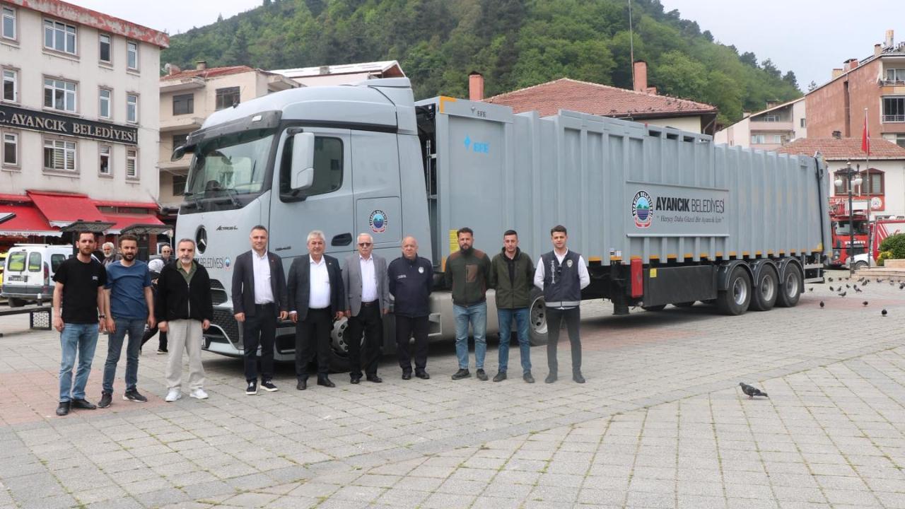 İlçe belediyesine yeni araç takviyesi