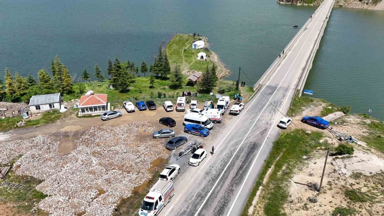 Kızılırmak’a düşen gençten acı haber