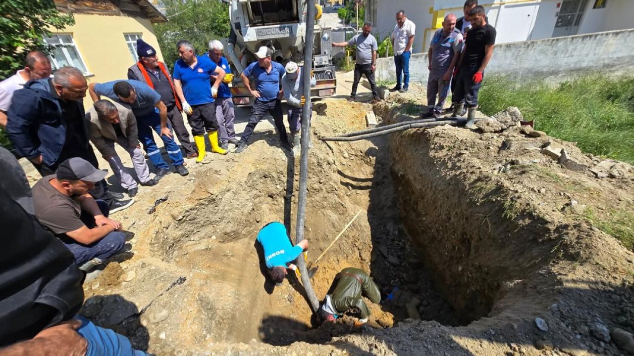 Boyabat'ta günlerdir aranan su arızası giderildi