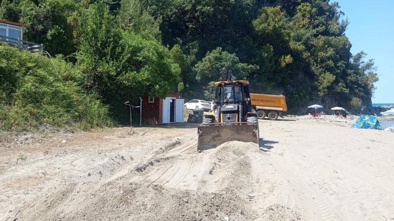 Çamurcu Plajı yaz sezonuna hazırlanıyor