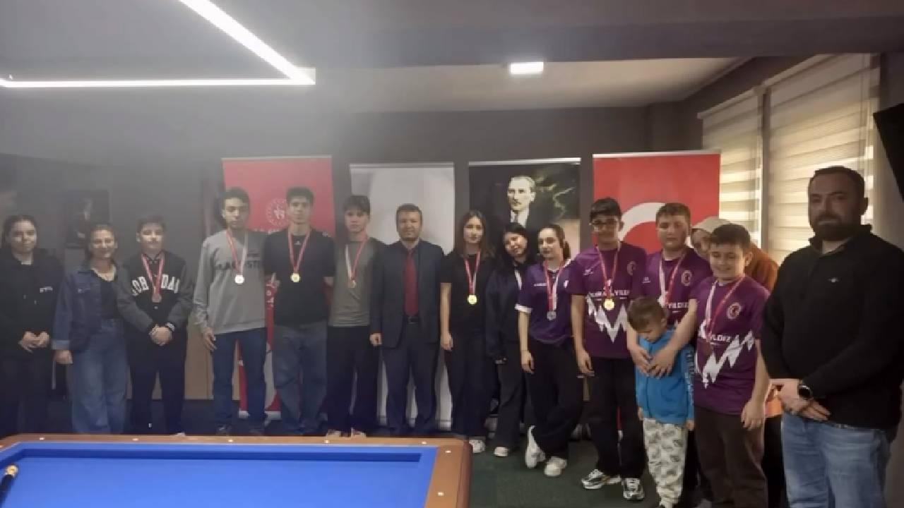 Genç yeteneklerden çifte sevinç