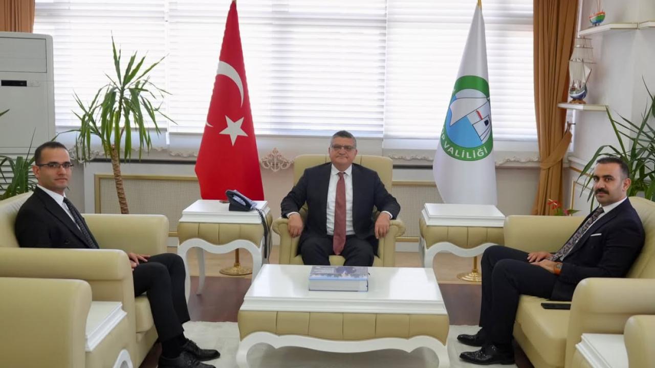 HSK kararnamesi sonrası Vali Özarslan’a veda ziyareti