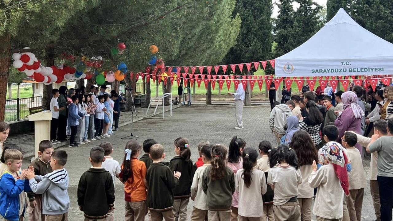 Saraydüzü’nde öğrencilerden nostalji rüzgarı