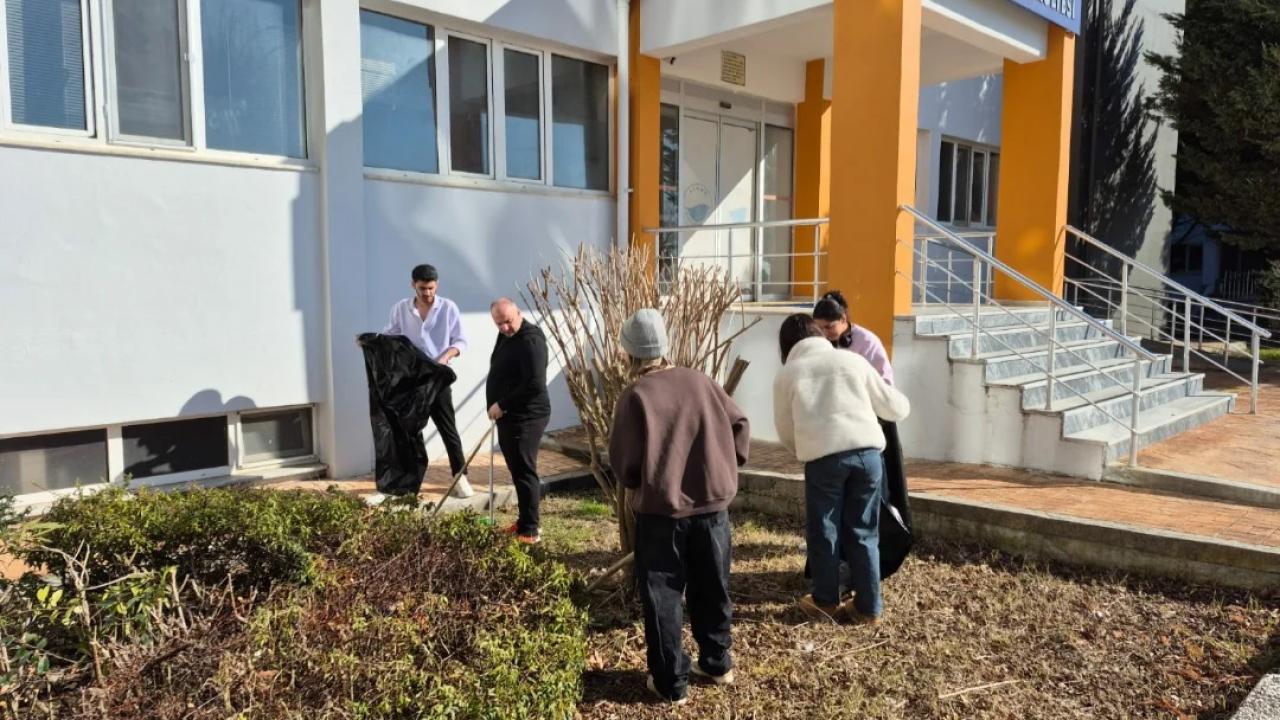 Sinop Üniversitesi öğrencilerinden çevre farkındalığı etkinliği