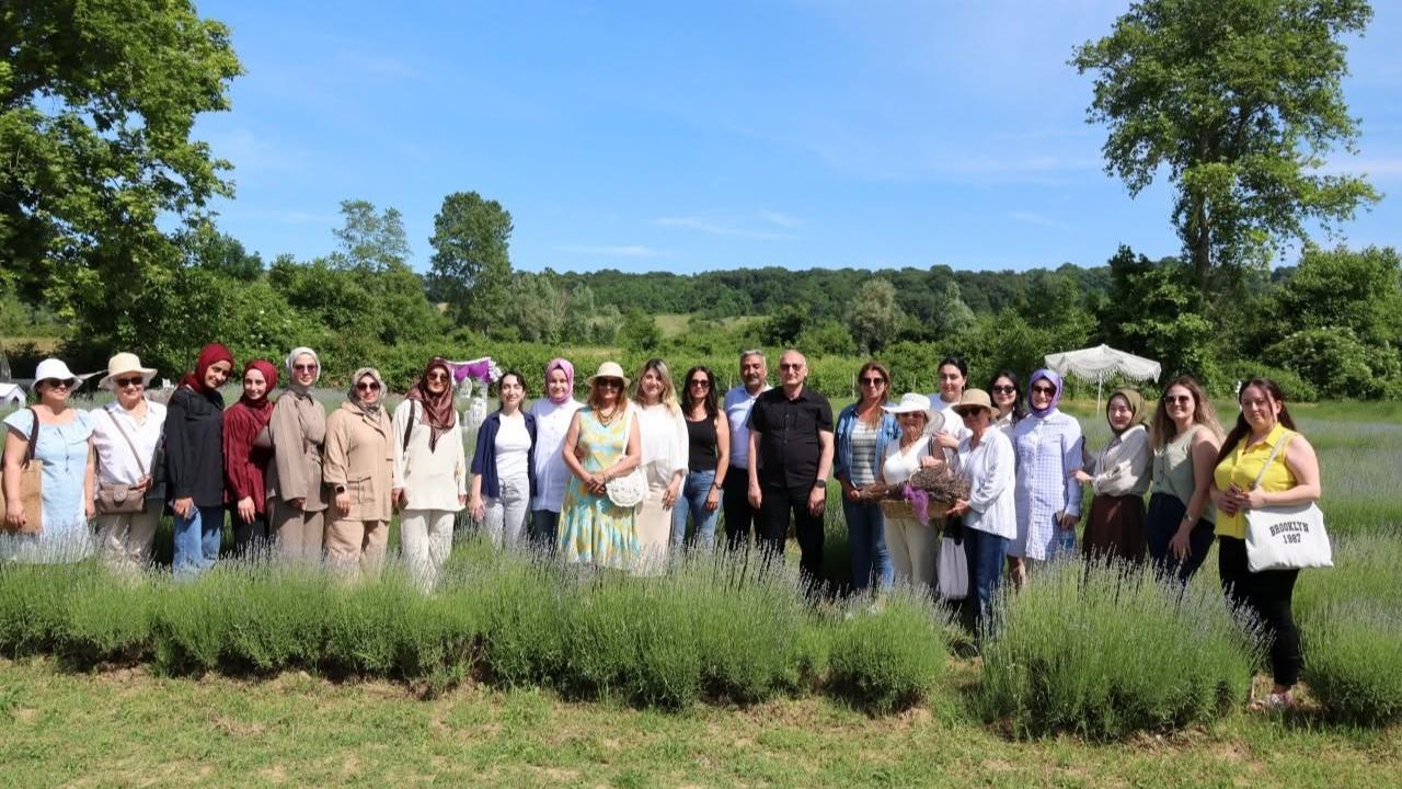Sinop'ta lavanta bahçesi bilimsel söyleşiye ev sahipliği yaptı