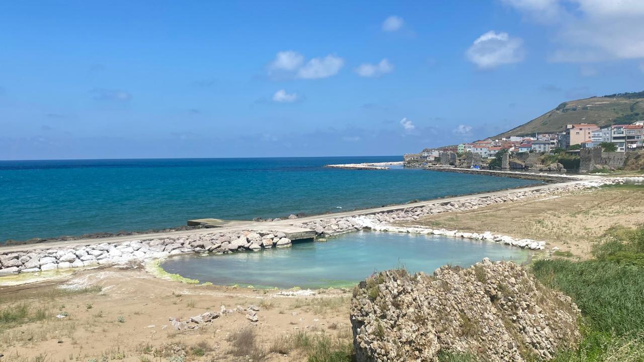Kumkapı Sahili'ndeki kötü koku vatandaşları isyan ettirdi