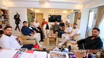 Taş kardeşler ve altın kemerli ağa Özünlü’den Başkan Gürbüz’e ziyaret
