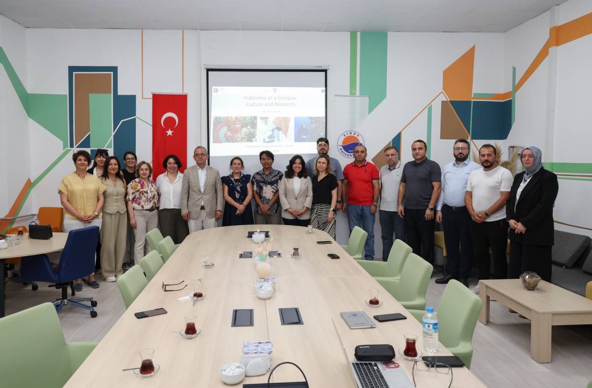 SNÜ'de uluslararası akademik deneyimler paylaşıldı